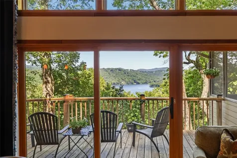 471 Rivard Road Glenville NC 28736