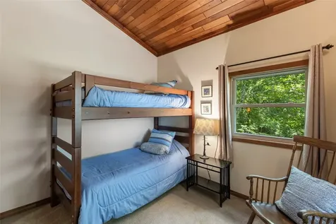 471 Rivard Road Glenville NC 28736