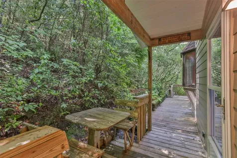 471 Rivard Road Glenville NC 28736