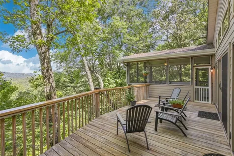 471 Rivard Road Glenville NC 28736