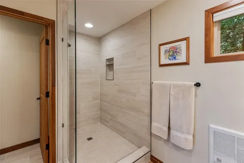 471 Rivard Road Glenville NC 28736