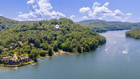 471 Rivard Road Glenville NC 28736