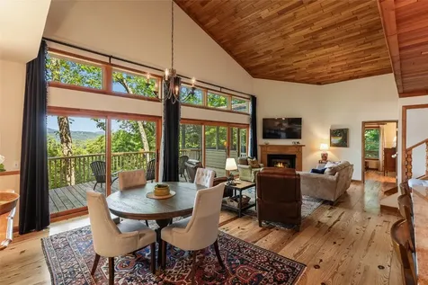 471 Rivard Road Glenville NC 28736