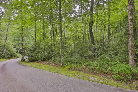 Lot 1b Streamside Drive Cashiers NC 28717
