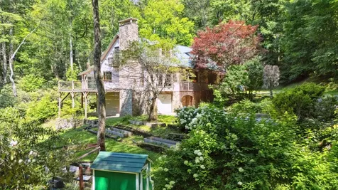 44 Rainbow Road Highlands NC 28741