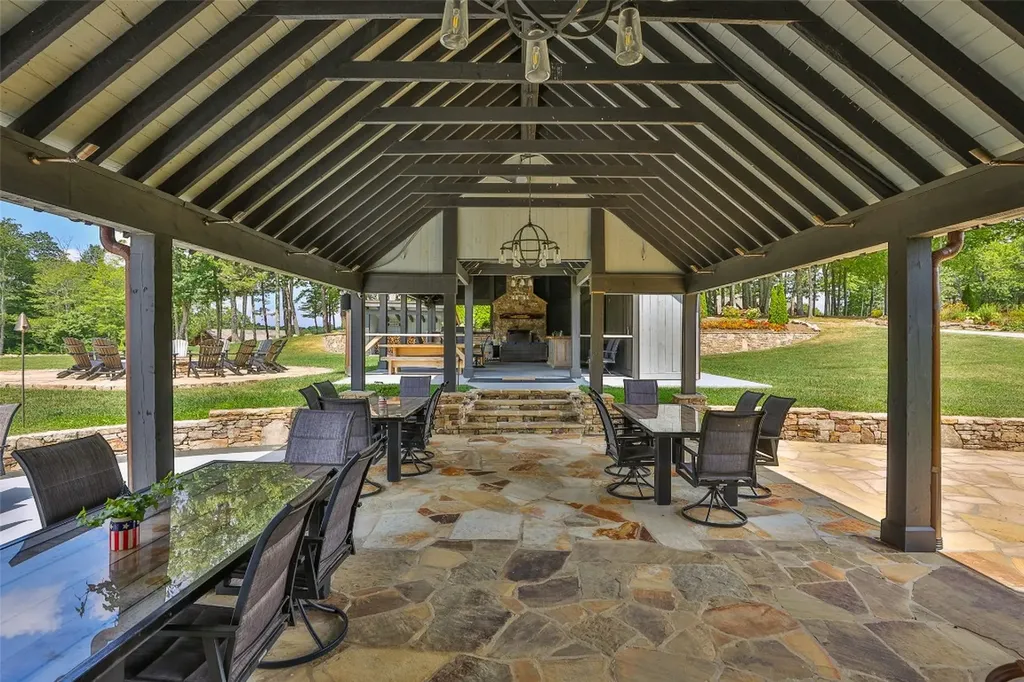 5 Flat Creek Drive Glenville NC 28736