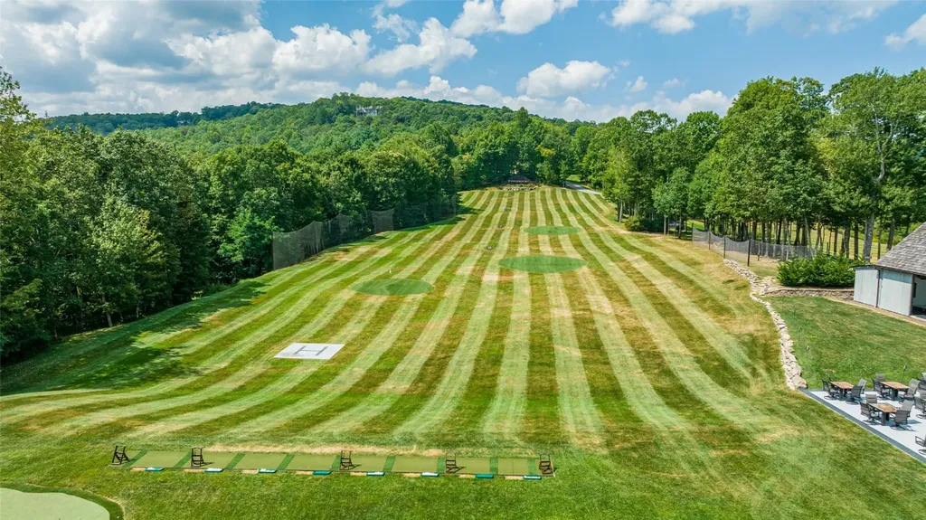 5 Flat Creek Drive Glenville NC 28736