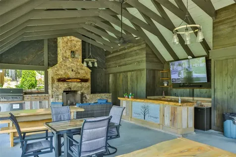 5 Flat Creek Drive Glenville NC 28736