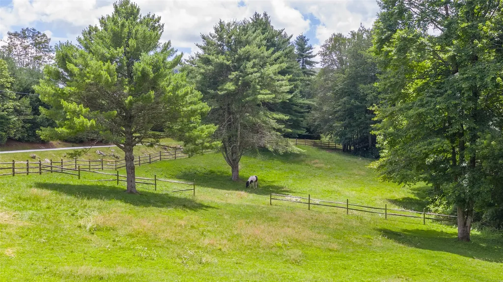 1 Flat Creek Drive Glenville NC 28736