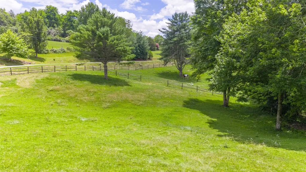 1 Flat Creek Drive Glenville NC 28736