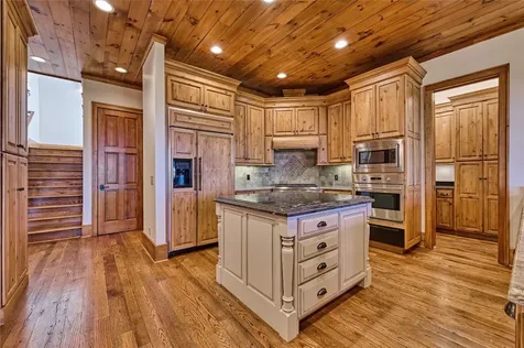 334 Windrush Trail Highlands NC 28741