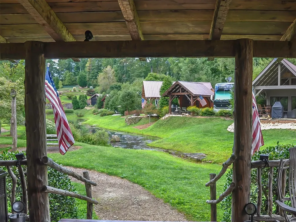 115 Wildflower Road Scaly Mountain NC 28775