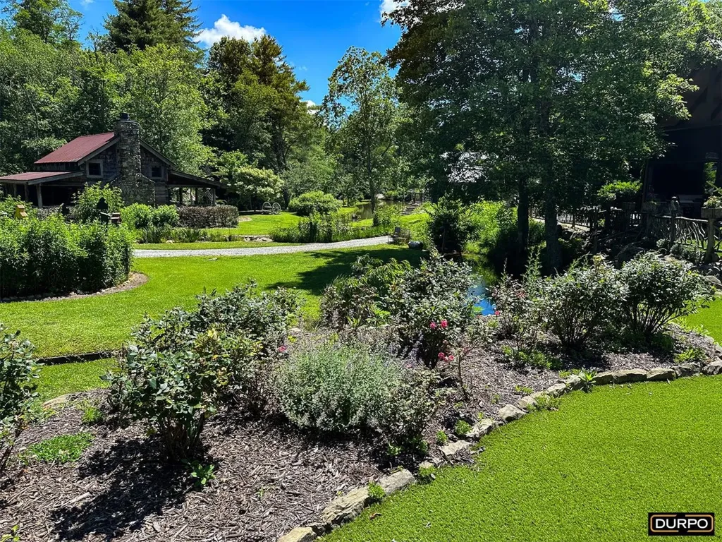 115 Wildflower Road Scaly Mountain NC 28775