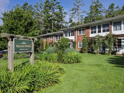 740 Horse Cove Road Highlands NC 28741