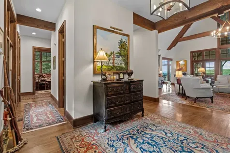 193 W View Way Highlands NC 28741