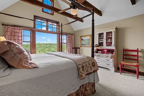 193 W View Way Highlands NC 28741