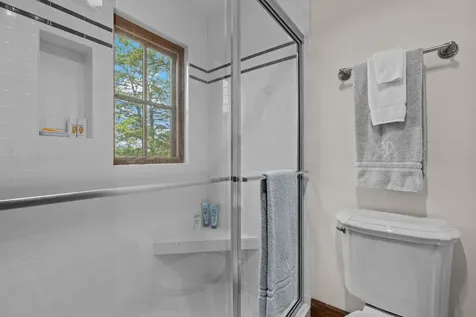 193 W View Way Highlands NC 28741