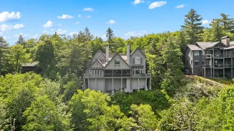 193 W View Way Highlands NC 28741