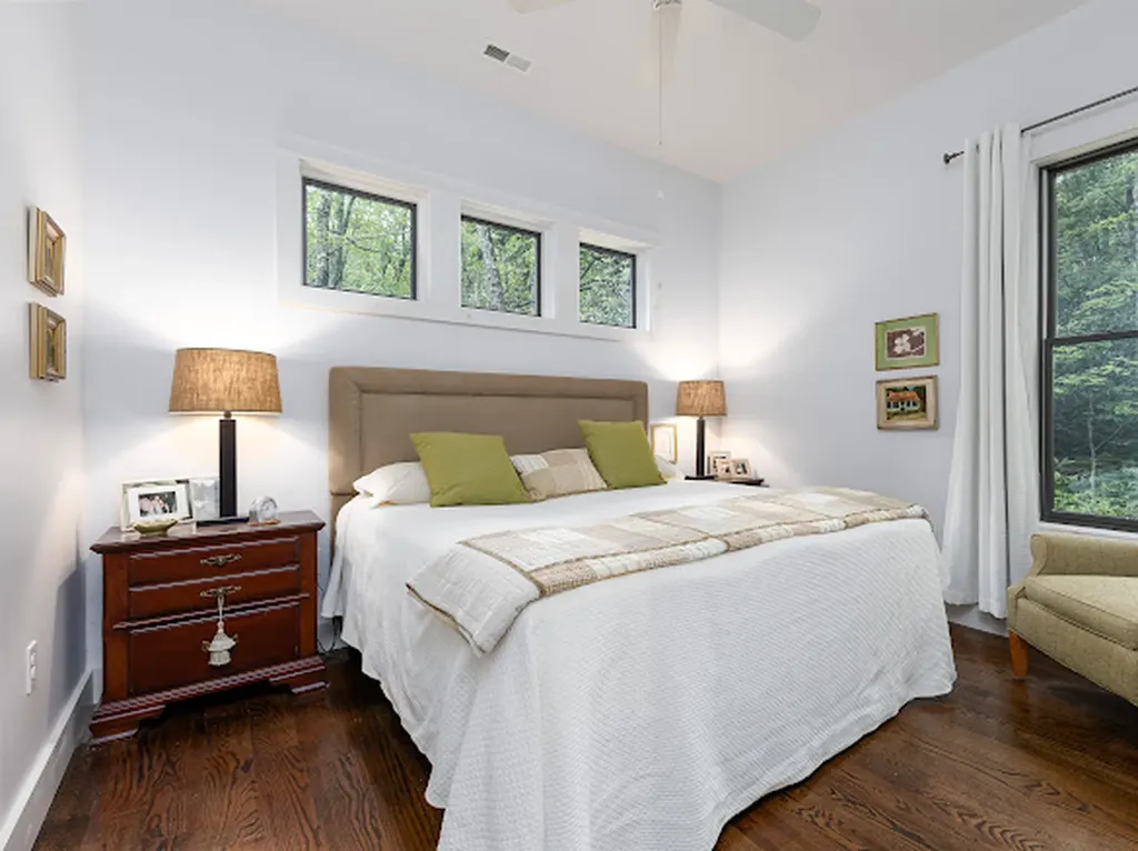 11 Feldspar Lane Sapphire NC 28774