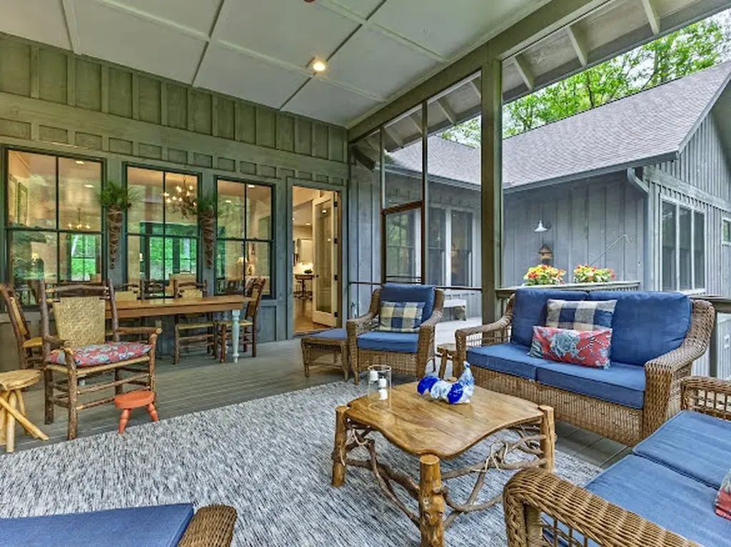 11 Feldspar Lane Sapphire NC 28774