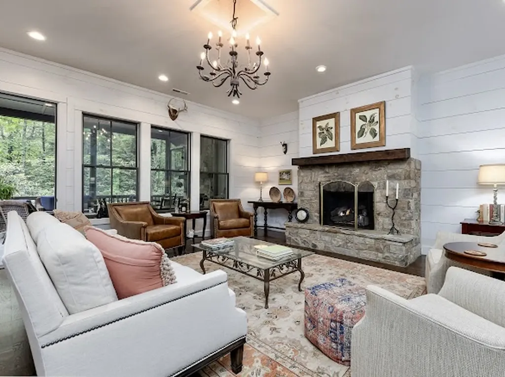 11 Feldspar Lane Sapphire NC 28774