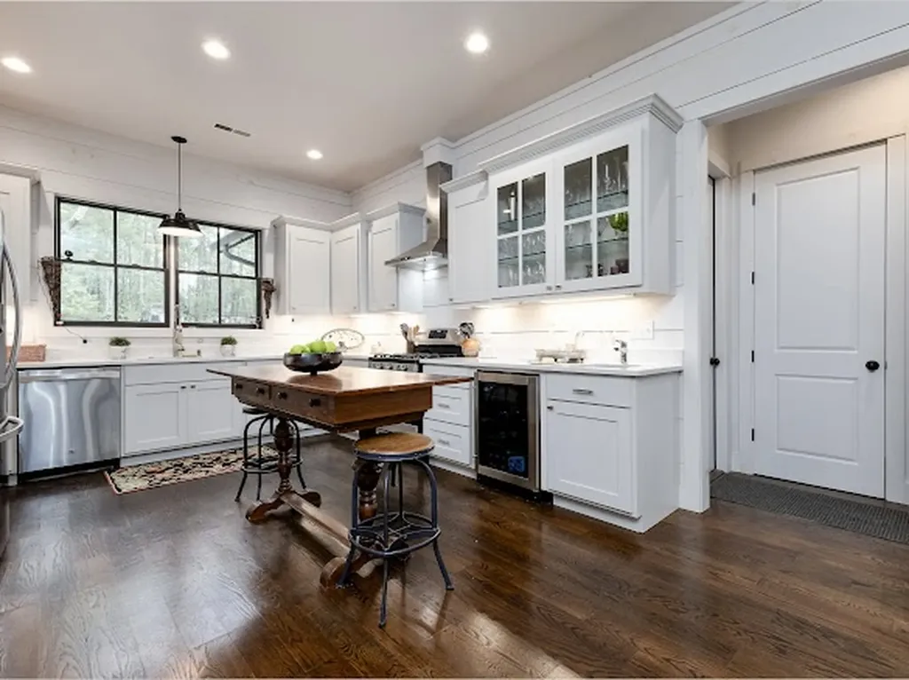 11 Feldspar Lane Sapphire NC 28774