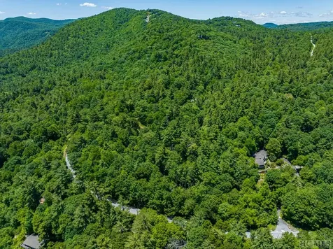 2266 S 4th Street Highlands NC 28741