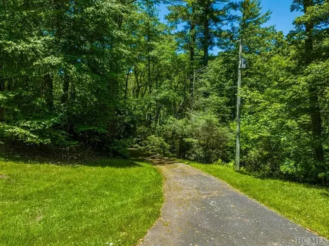 2266 S 4th Street Highlands NC 28741