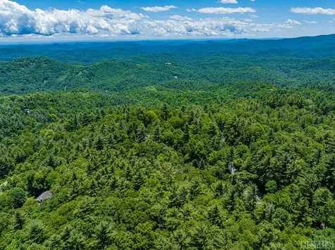 2266 S 4th Street Highlands NC 28741