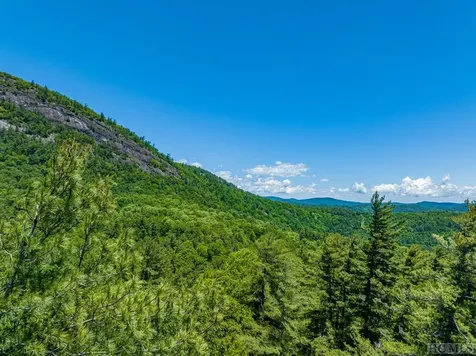 2266 S 4th Street Highlands NC 28741