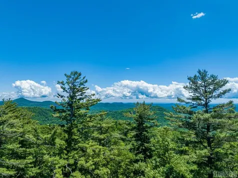 2266 S 4th Street Highlands NC 28741