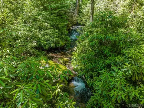 2266 S 4th Street Highlands NC 28741