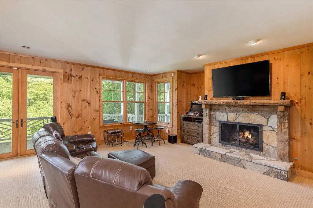 119 Old Still Road Sapphire NC 28774