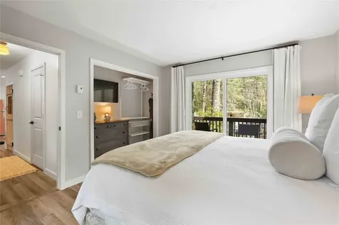 38 Lonely Mountain Drive Sapphire NC 28774