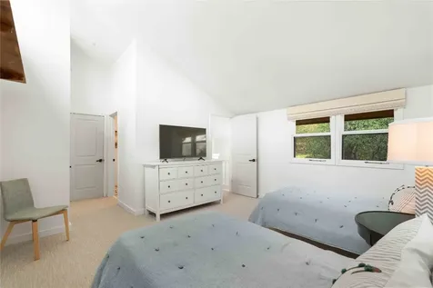 38 Lonely Mountain Drive Sapphire NC 28774