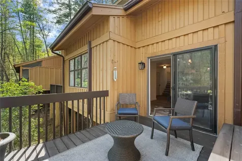 38 Lonely Mountain Drive Sapphire NC 28774