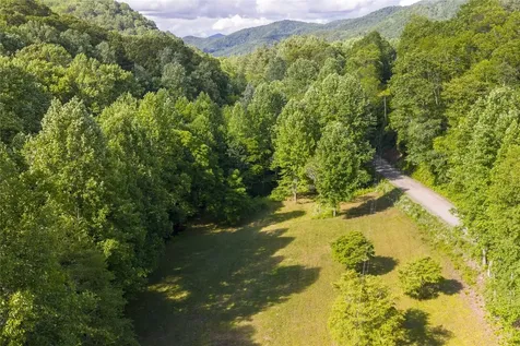 524 White Rock Road Cullowhee NC 28723