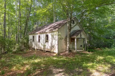 524 White Rock Road Cullowhee NC 28723