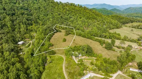Tbd Cattle Drive Whittier NC 28789