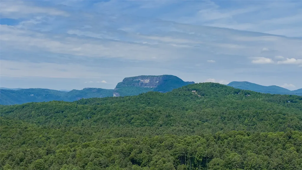 ME-1 Triple Farm Road Cashiers NC 28717