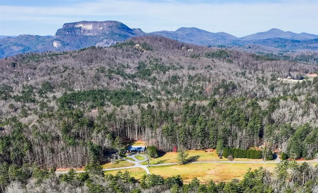 ME-1 Triple Farm Road Cashiers NC 28717