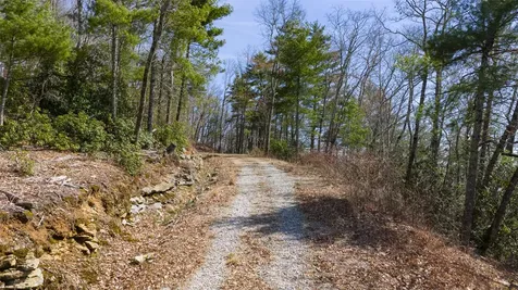 ME-1 Triple Farm Road Cashiers NC 28717