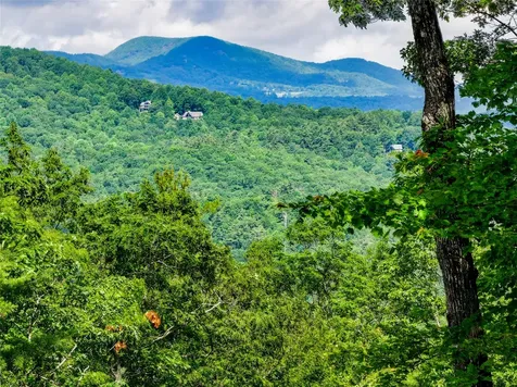 Me-1 Triple Farm Road Cashiers NC 28717