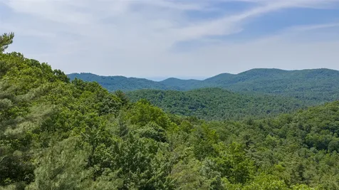 ME-1 Triple Farm Road Cashiers NC 28717