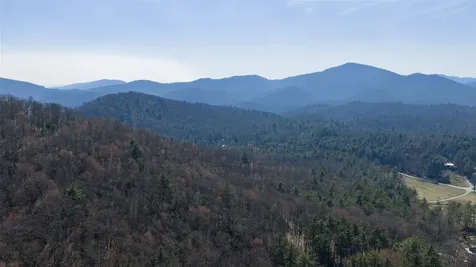 ME-1 Triple Farm Road Cashiers NC 28717