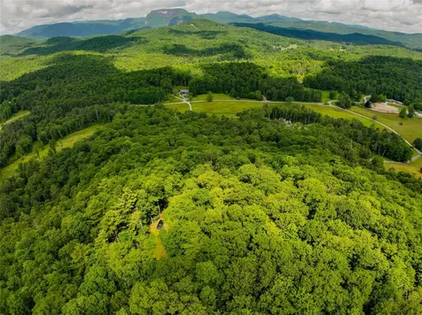 Me-1 Triple Farm Road Cashiers NC 28717