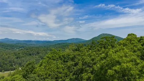 ME-1 Triple Farm Road Cashiers NC 28717