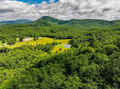 Me-1 Triple Farm Road Cashiers NC 28717