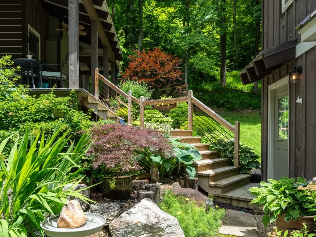 31 Bold Creek Trail Glenville NC 28736