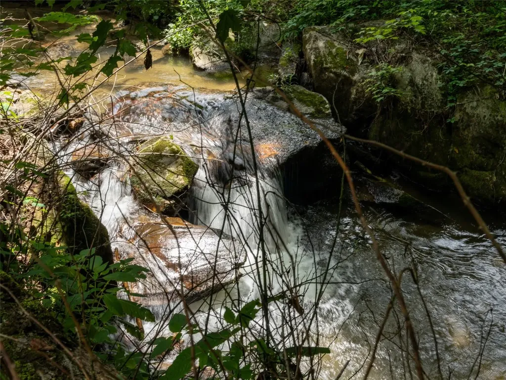 31 Bold Creek Trail Glenville NC 28736